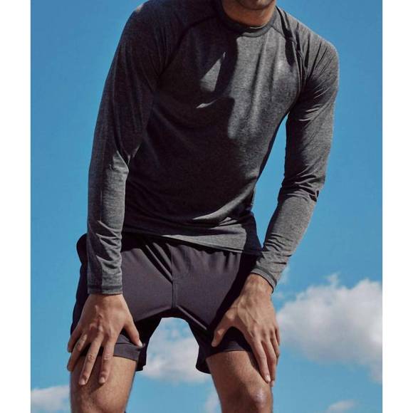 NEW SPIRITUAL GANGSTER aries active long sleeve tee in black - Picture 3 of 4